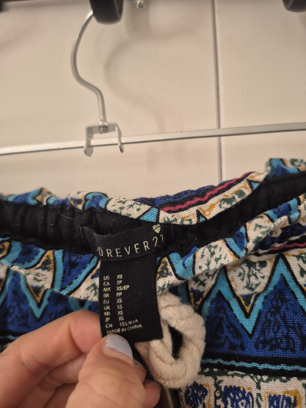 Forever21 XS Shorts - Picture 2 of 3